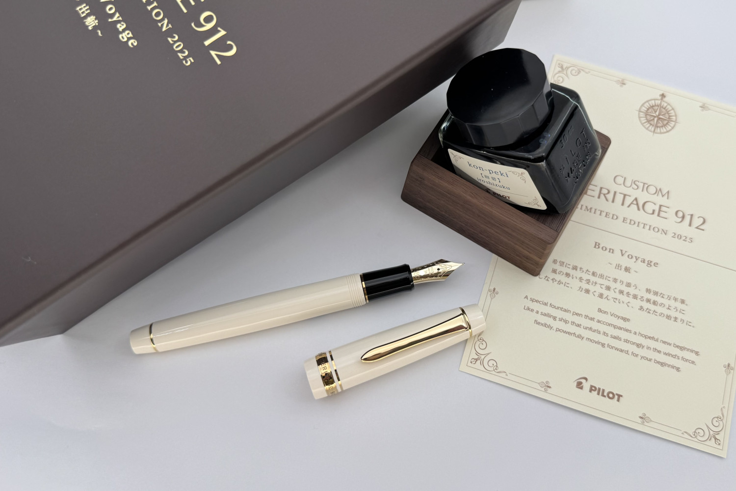 PilotLECustomHeritage912BonVoyageFP_A